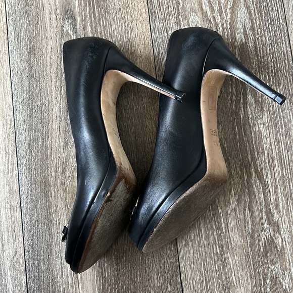 Gucci Horsebit Heels - Picture 5 of 12